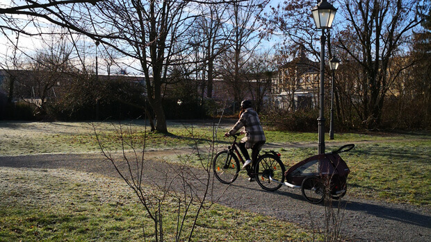 Fahrradtour mit dem Croozer Kid bei Sonnenschein