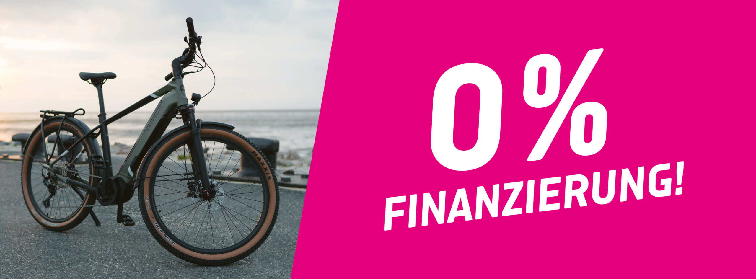 Grafik: Oben Magenta mit Schrift "0% Finanzierung", unten Abbildung eines E-Bikes