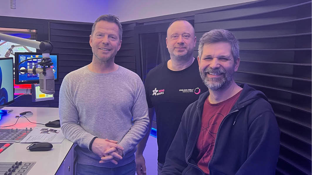 Prof. Dr.-Ing. Christian Rudolph, Robert Peschke und André Hardt im Tonstudio