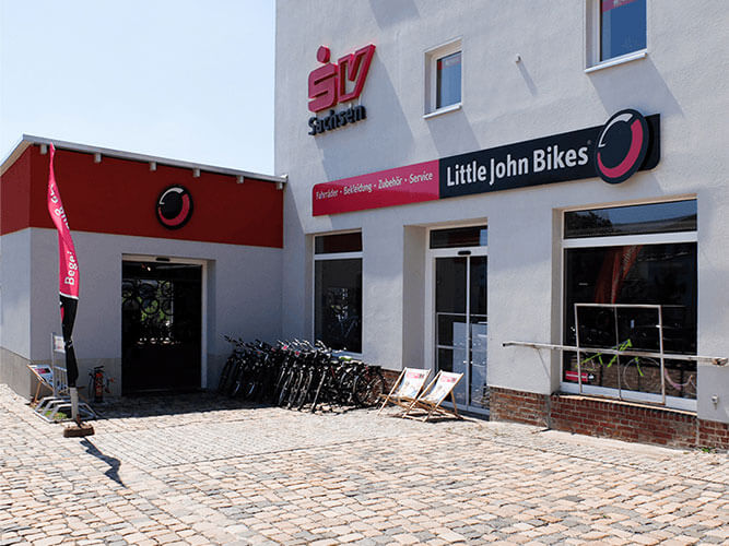 Außenansicht des Little John Bikes Fahrradgeschäfts in Chemnitz